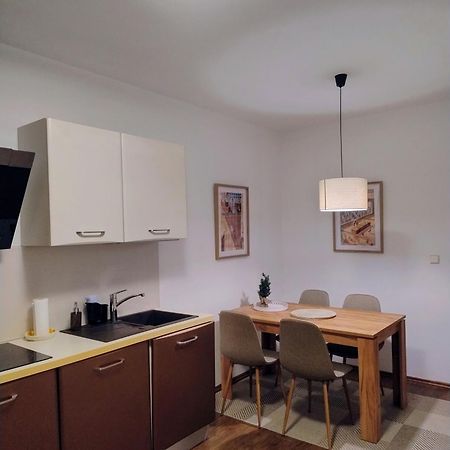 Apartment Carla Карловы Вары Экстерьер фото